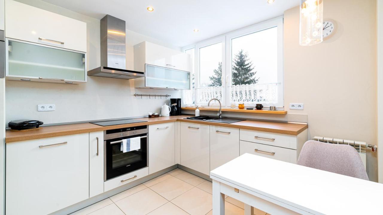 Apartamenty Sun & Snow Korczaka Świeradów-Zdrój Buitenkant foto